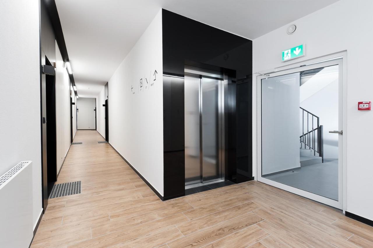 Central Apartments By Bed&Bath Krakau Buitenkant foto