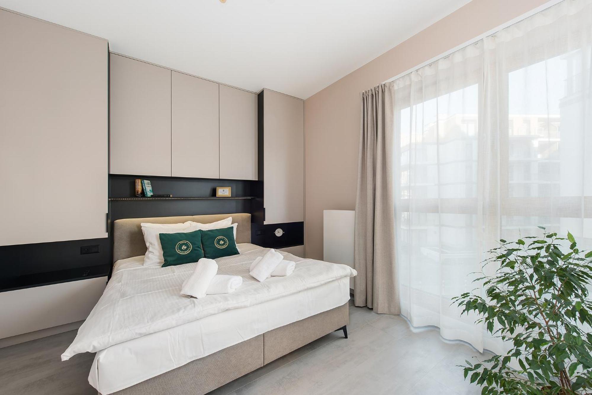 Central Apartments By Bed&Bath Krakau Buitenkant foto